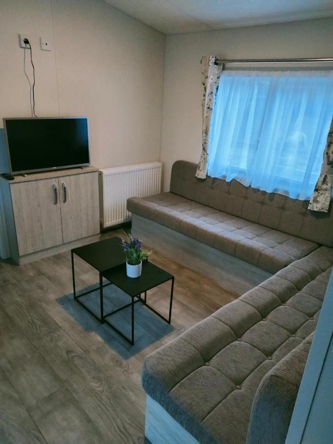 Bj Chalets - De Rug 1 - Vakantiepark Lauwersoog - Luxe Chalet Met Vaatwasser! Vroege Incheck! 외부 사진