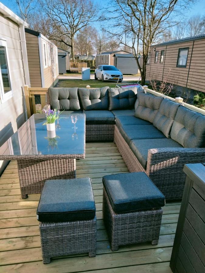 Bj Chalets - De Rug 1 - Vakantiepark Lauwersoog - Luxe Chalet Met Vaatwasser! Vroege Incheck! 외부 사진