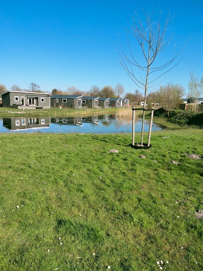 Bj Chalets - De Rug 1 - Vakantiepark Lauwersoog - Luxe Chalet Met Vaatwasser! Vroege Incheck! 외부 사진